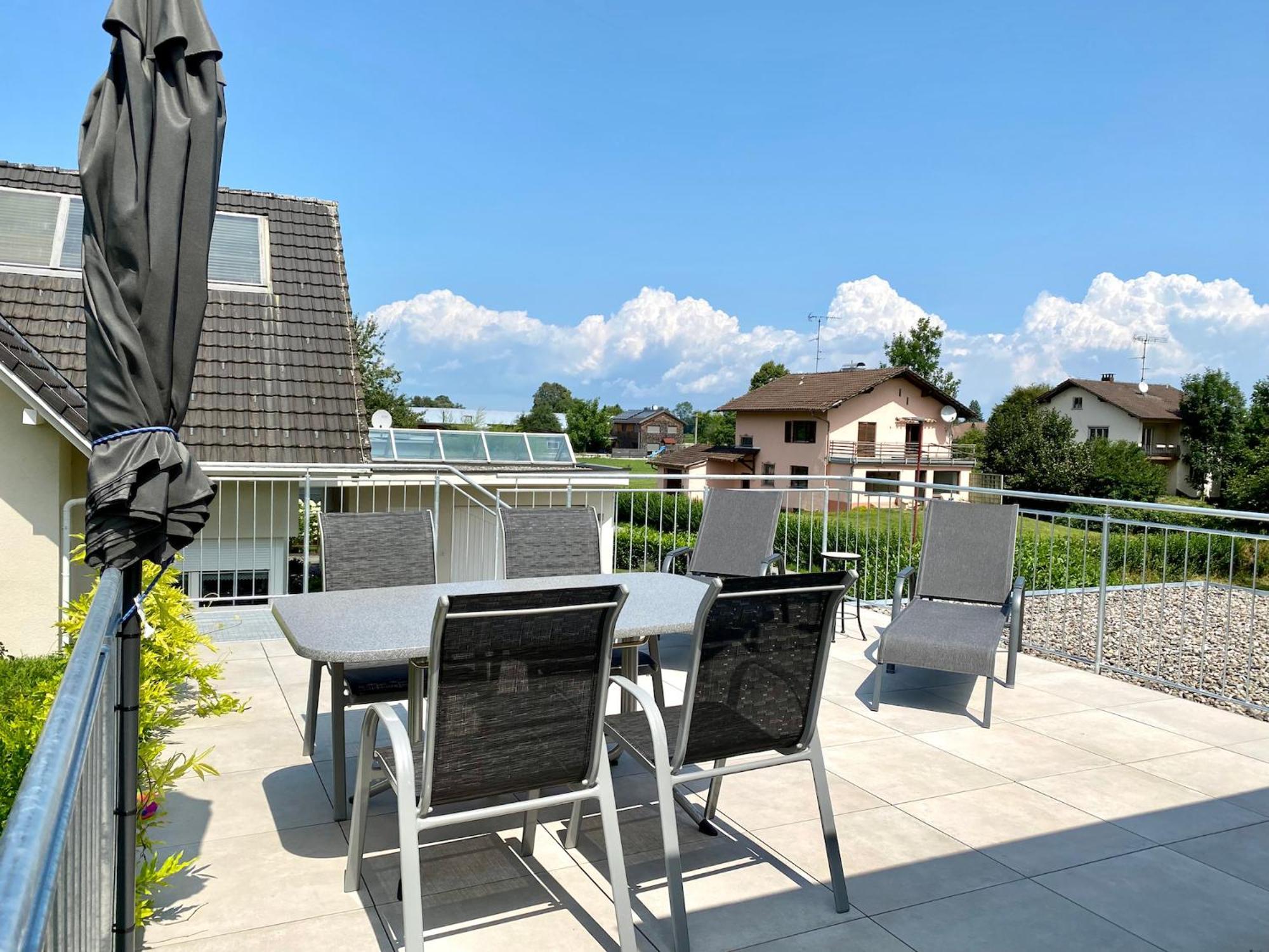 Apartment Sunshine Höchst Екстериор снимка
